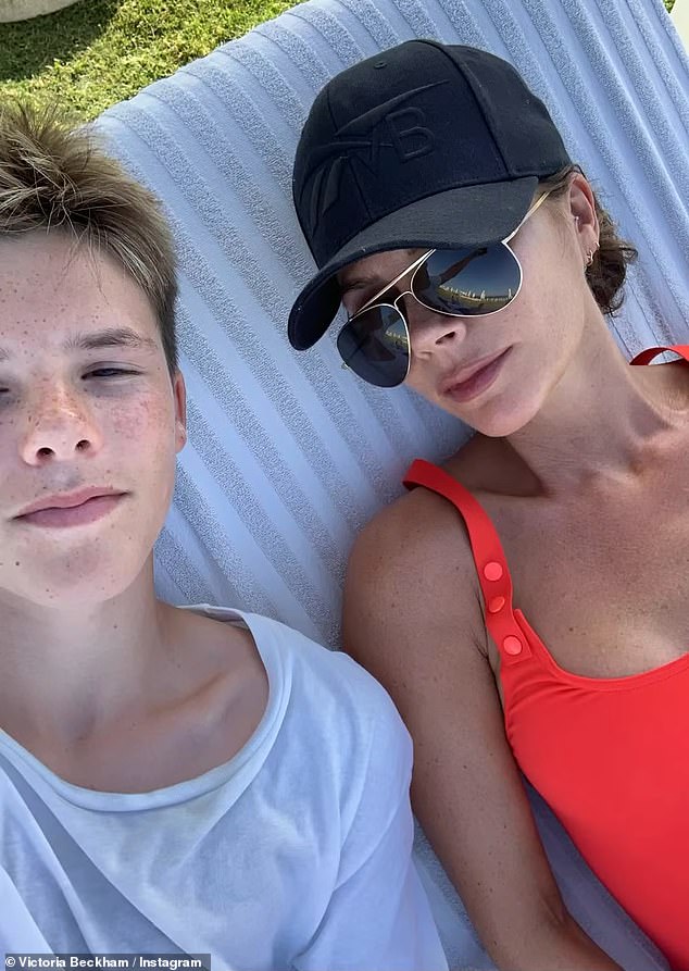 Mừng sinh nhật con trai thứ 3 nhưng ngầm "đá xoáy" con cả bất hiếu, David Beckham cũng đâu có vừa!- Ảnh 2.