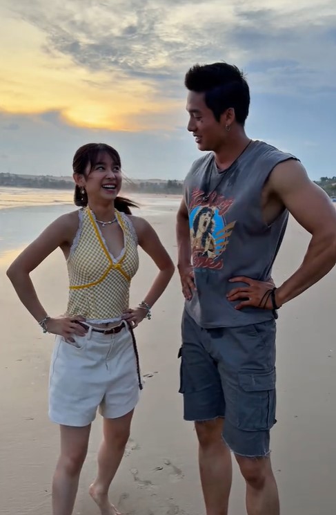 Hot TikToker 1,1 triệu follow vướng tin đồn hẹn hò nam thần 9X ngay đầu năm - Ảnh 1.