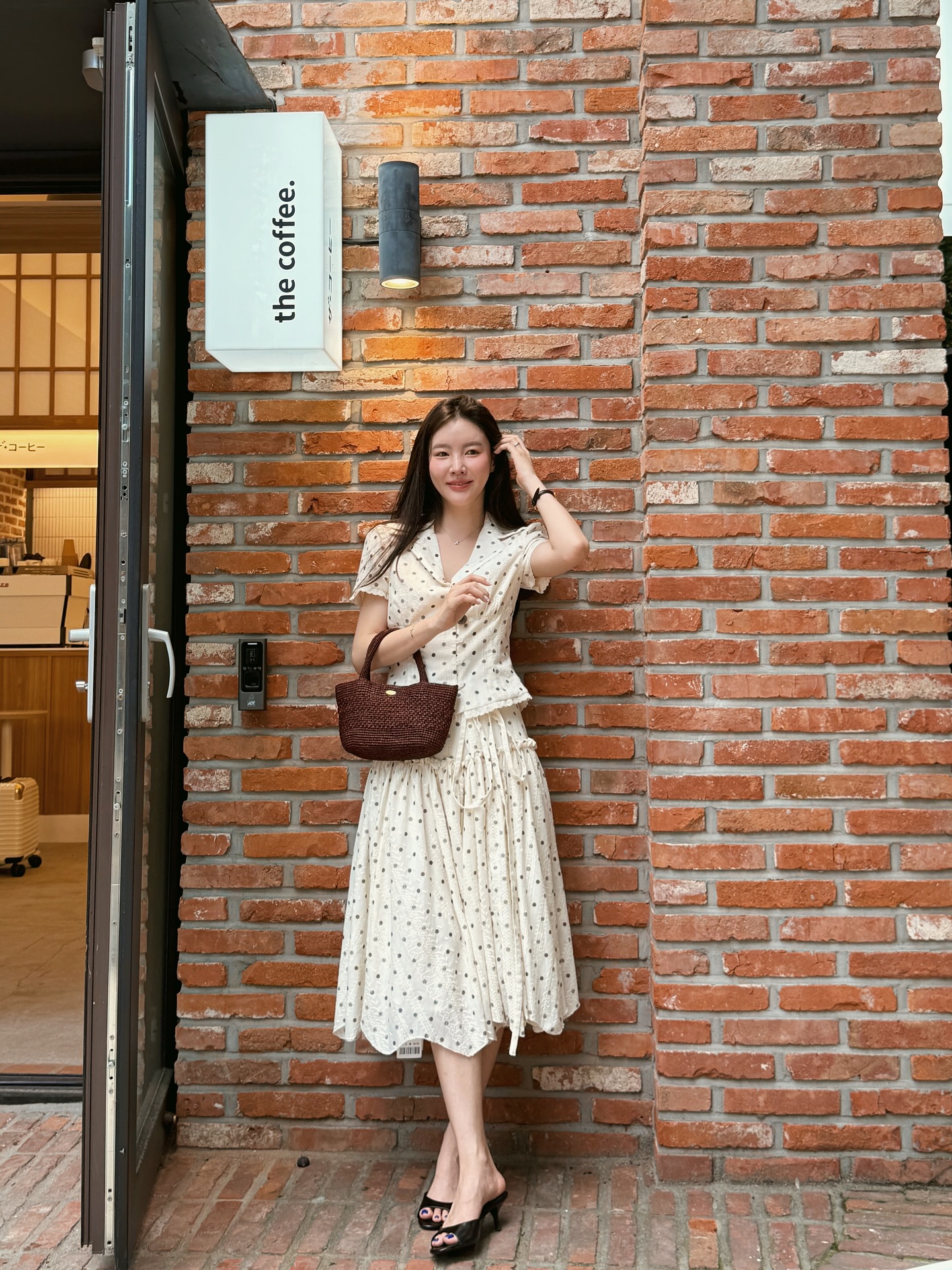 Đầu xuân năm mới diện đồ sáng màu là đúng chuẩn, bạn nên ghim ngay 4 combo siêu trẻ- Ảnh 8.