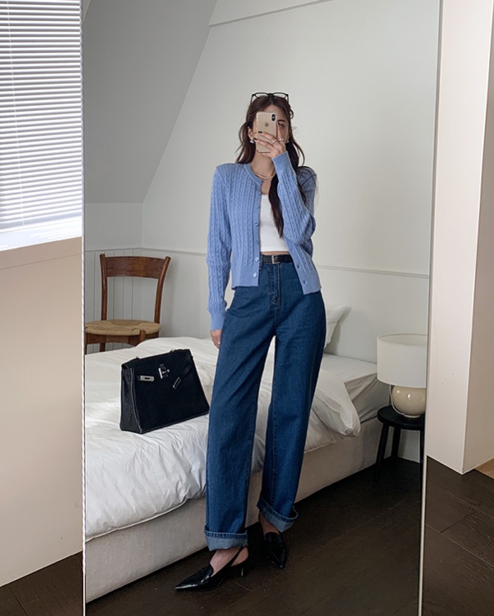 Áo màu pastel mùa này quá đẹp, ngọt ngào và tinh tế nhìn là muốn diện ngay- Ảnh 3. Áo màu pastel mùa này quá đẹp, ngọt ngào và tinh tế nhìn là muốn diện ngay- Ảnh 3.