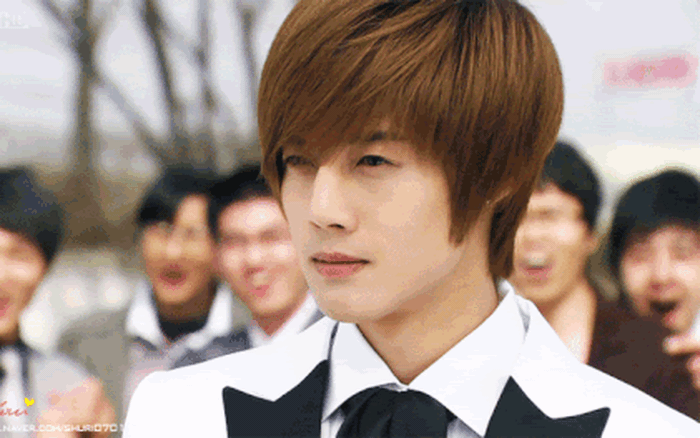 Kim Hyun Joong (Vườn Sao Băng) nhận cái kết bẽ bàng- Ảnh 4.