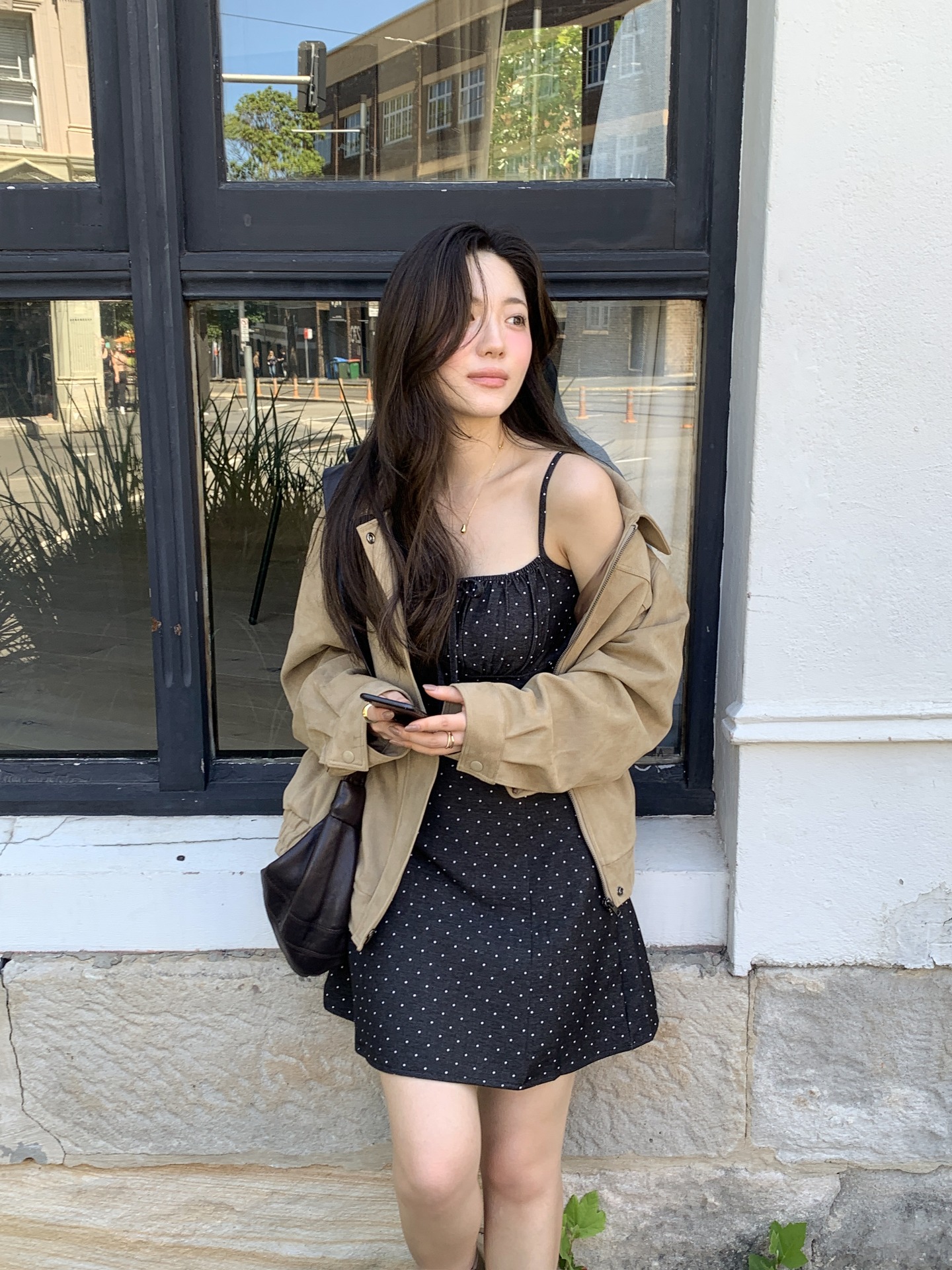 4 cách mặc đẹp và tiện lợi cho ngày mưa nồm- Ảnh 7. 4 cách mặc đẹp và tiện lợi cho ngày mưa nồm- Ảnh 7.