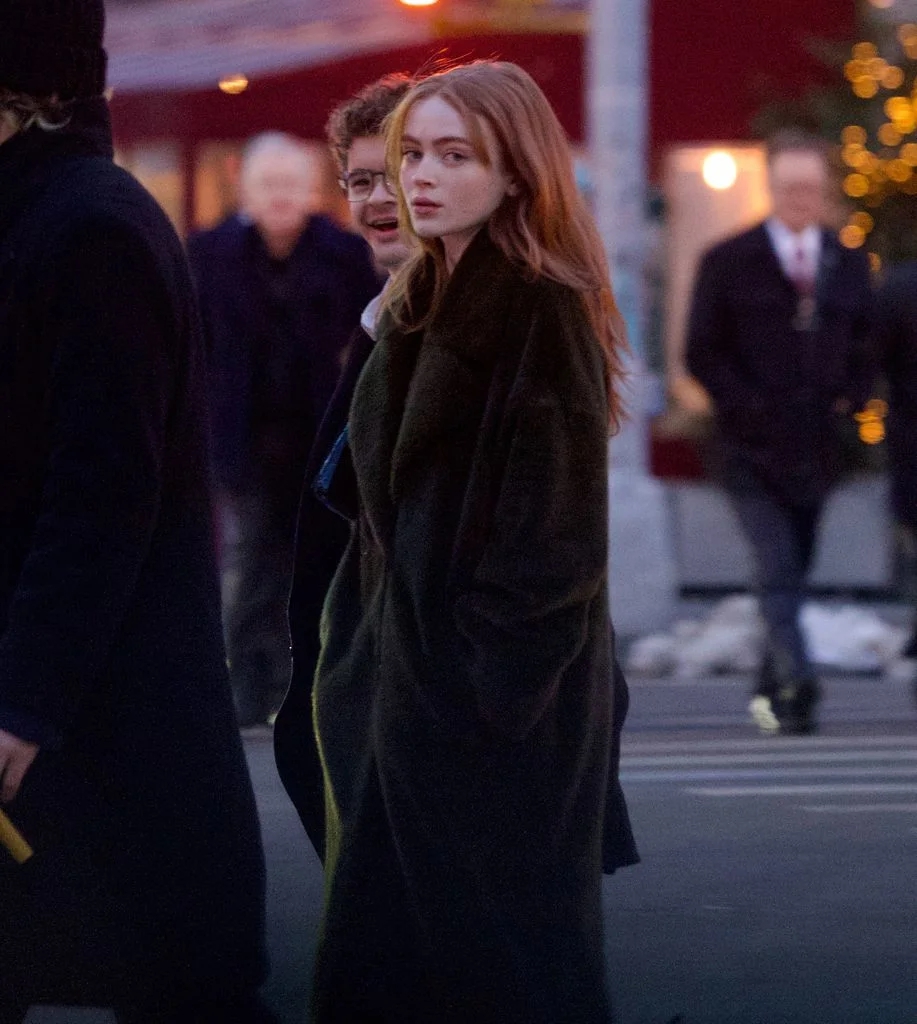 Mỹ nữ khiến MXH rung động suốt hơn 1 tuần qua: Ảnh chụp vội mà xinh đẹp tuyệt trần, style chuẩn quý cô thanh lịch- Ảnh 2.