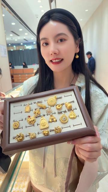 10 năm mua vàng ngày vía Thần Tài, tôi rút ra 8 bài học giúp tuổi 45 không còn lo tiền bạc - Ảnh 3.