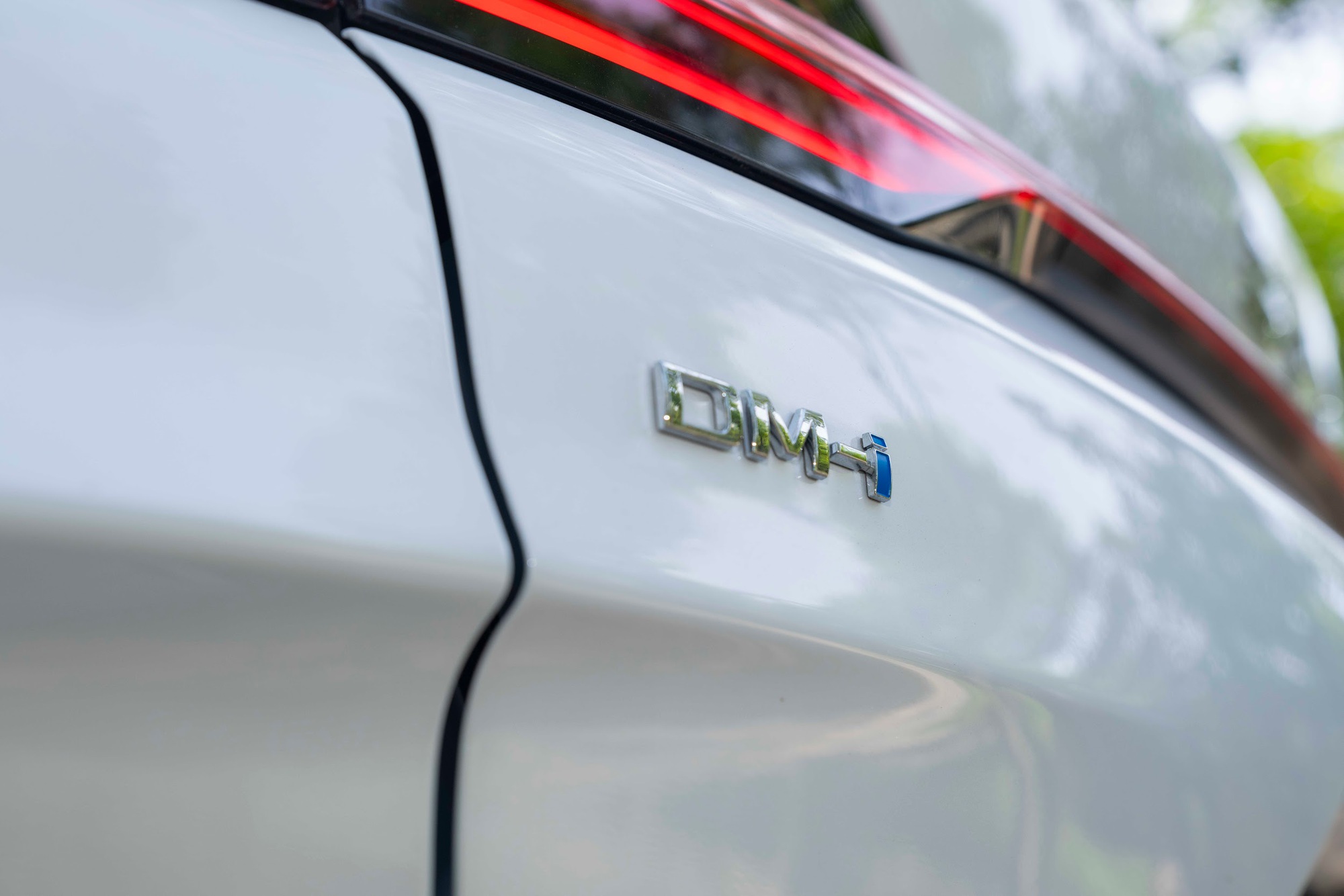 Từ Sealion 6 đến M9: hành trình DM-i Super Hybrid chinh phục người Việt của BYD - Ảnh 1.