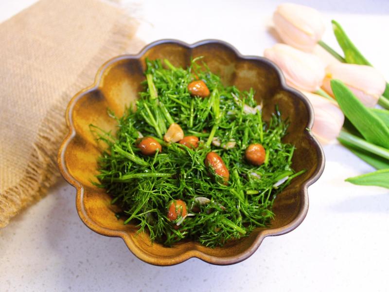 Không phải sữa, "Thì là" mới là rau giàu canxi gấp 5 lần trứng, rất sẵn vào mùa xuân - Ảnh 3.