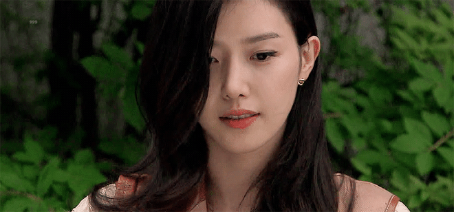 Không thể tin được mỹ nhân này đã 49 tuổi, định nghĩa về phong cách trung niên trẻ trung năng động chính là đây- Ảnh 1. Không thể tin được mỹ nhân này đã 49 tuổi, định nghĩa về phong cách trung niên trẻ trung năng động chính là đây- Ảnh 1.