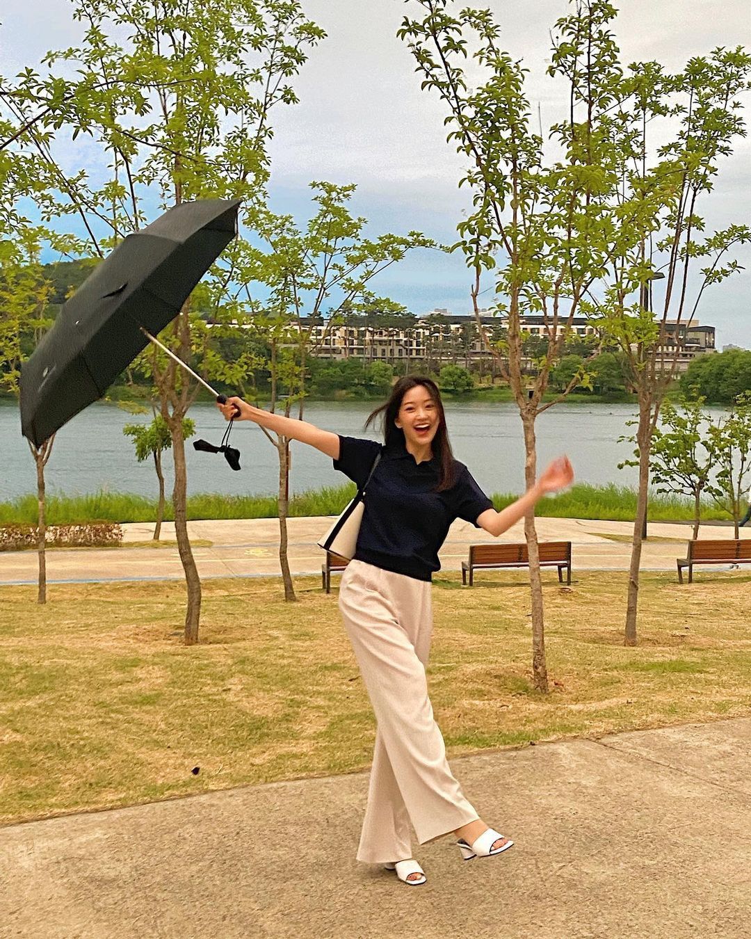 Tôi không tăng thu nhập, chỉ đổi cách chia tiền thành 4 ô và ví tiền bắt đầu ổn định - Ảnh 3.