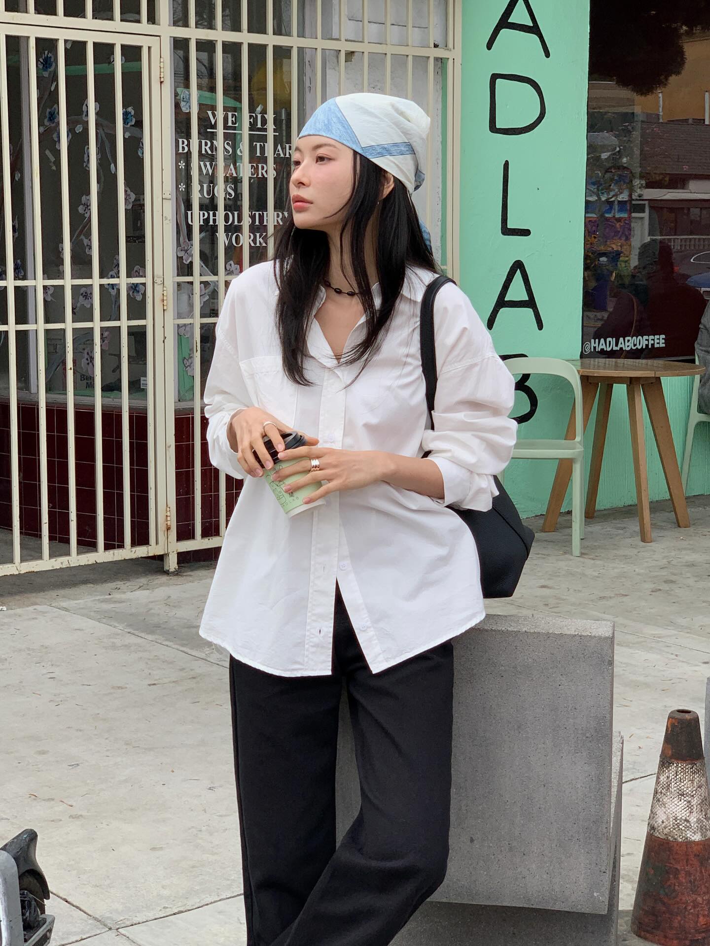 Bây giờ không phải lúc sắm áo khoác hay áo len, đây mới là 5 item nàng cần nhất để vào hè mặc đẹp luôn- Ảnh 10. Bây giờ không phải lúc sắm áo khoác hay áo len, đây mới là 5 item nàng cần nhất để vào hè mặc đẹp luôn- Ảnh 10.