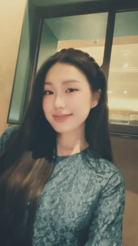 Doãn Hải My nhảy "như con lăng quăng" - Ảnh 2.