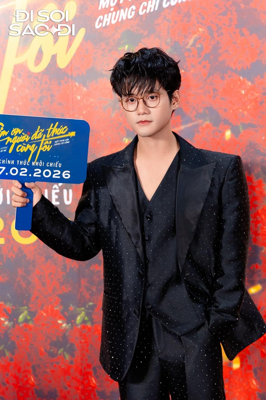 Ngoại hình phát tướng gây sốc của nam thần hàng đầu Vbiz, Tết này anh ăn bao nhiêu cái bánh chưng vậy?- Ảnh 7. Ngoại hình phát tướng gây sốc của nam thần hàng đầu Vbiz, Tết này anh ăn bao nhiêu cái bánh chưng vậy?- Ảnh 7.