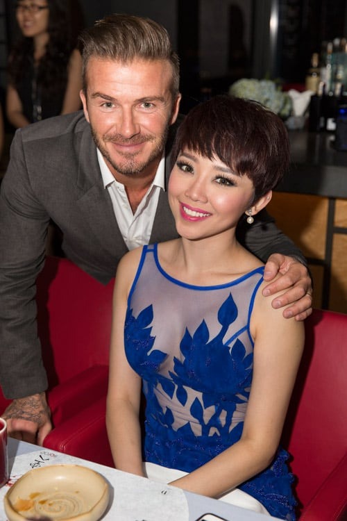 3 thập kỷ David Beckham so đọ visual với sao Việt: Vẫn đẹp hút hồn như thuở thanh niên!- Ảnh 5. 3 thập kỷ David Beckham so đọ visual với sao Việt: Vẫn đẹp hút hồn như thuở thanh niên!- Ảnh 5.
