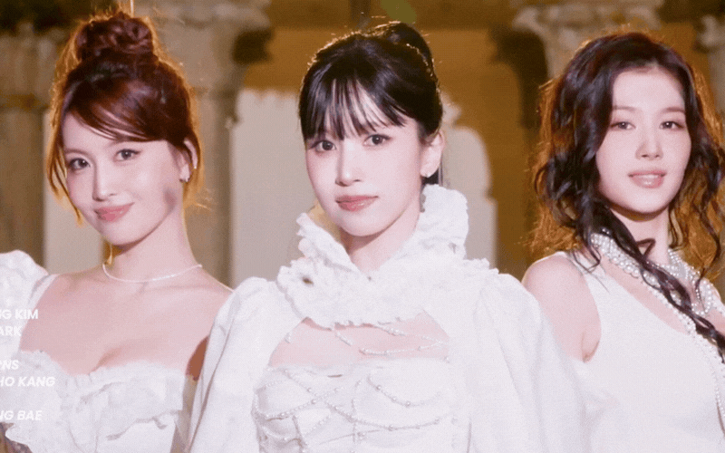 Showbiz có 3 mỹ nhân visual như tiên hạ phàm: Xuất hiện là hot, cần bảo tồn nhan sắc này ngay - Ảnh 2.