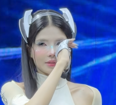 Văn Tùng khiến Mai Dora khóc nấc trên sân khấu? Cộng đồng mạng hốt hoảng không rõ chuyện gì đang xảy ra? - Ảnh 5.