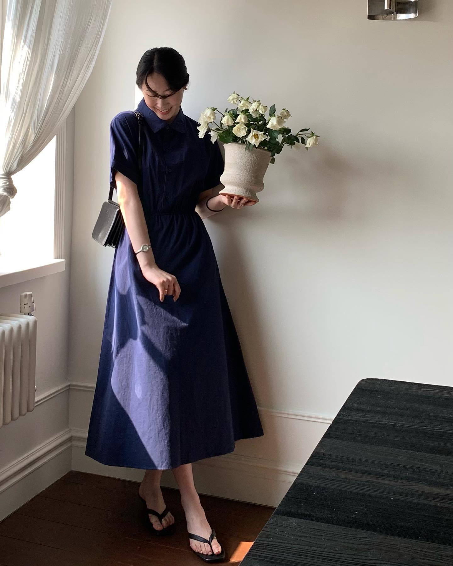 5 cách mặc đồ công sở giúp chị em "hack" vài centimet chiều cao, dáng cũng thon thả hơn- Ảnh 11.