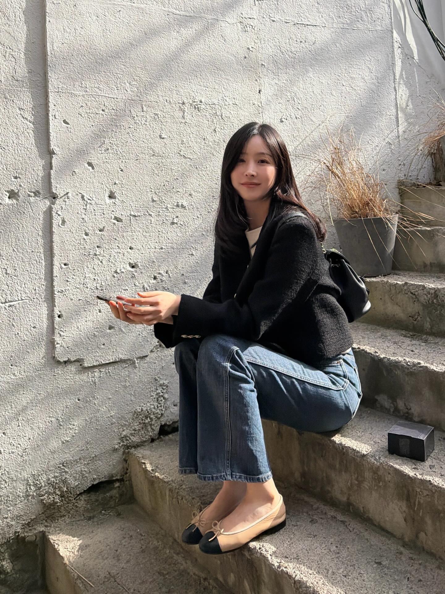 5 món thời trang mix với giày bệt giúp tôn dáng tối ưu- Ảnh 8.