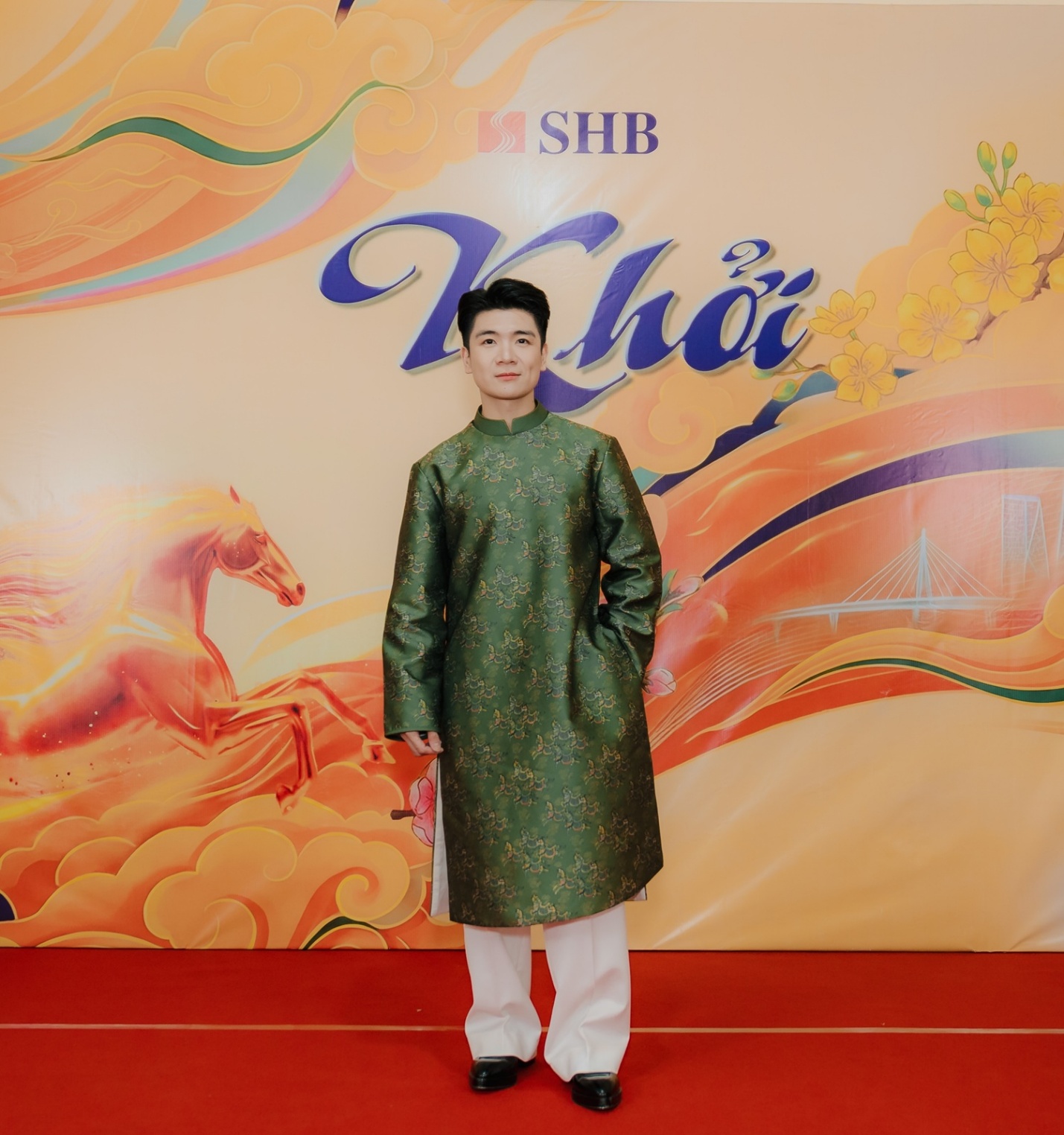 Visual cực đỉnh của Phó Chủ tịch SHB Đỗ Quang Vinh tại chương trình “Khởi” - Ảnh 3.