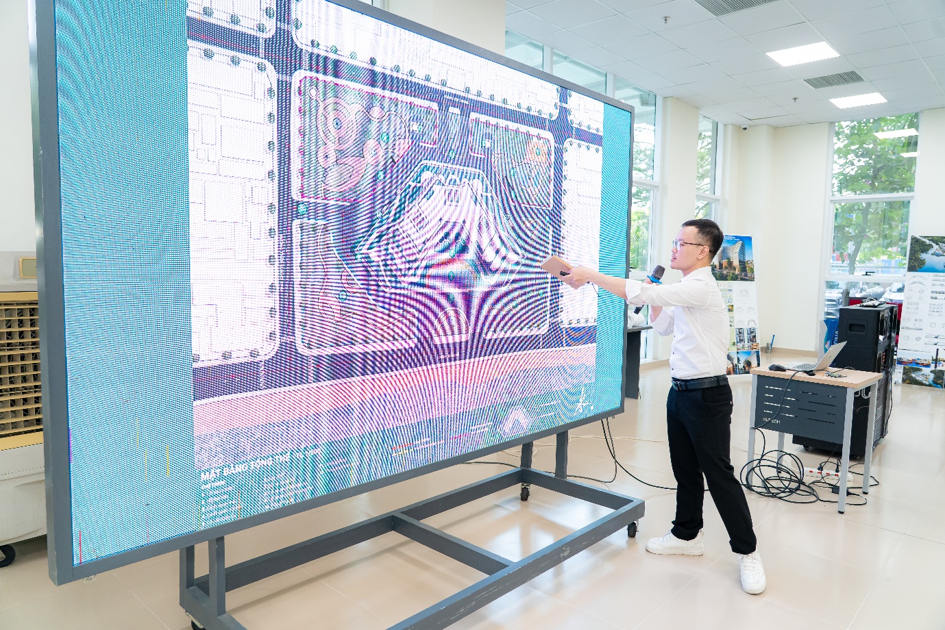 Người trẻ vẽ tương lai đô thị bằng tư duy kiến trúc xanh- Ảnh 1.