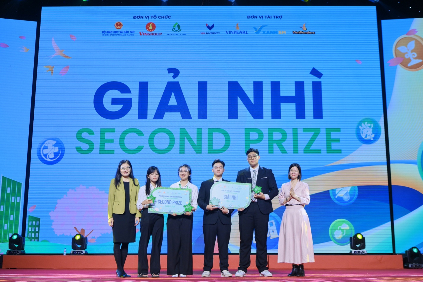 Cặp học sinh Đắk Lắk và Hà Nội giành quán quân cuộc thi Tiếng nói Xanh mùa 3- Ảnh 2.