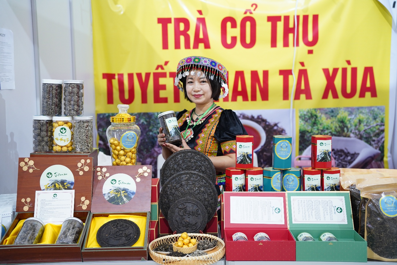 Hàng vạn du khách đổ về VEC trong ngày đầu khai mạc Hội chợ Mùa Xuân 2026- Ảnh 5. Hàng vạn du khách đổ về VEC trong ngày đầu khai mạc Hội chợ Mùa Xuân 2026- Ảnh 5.