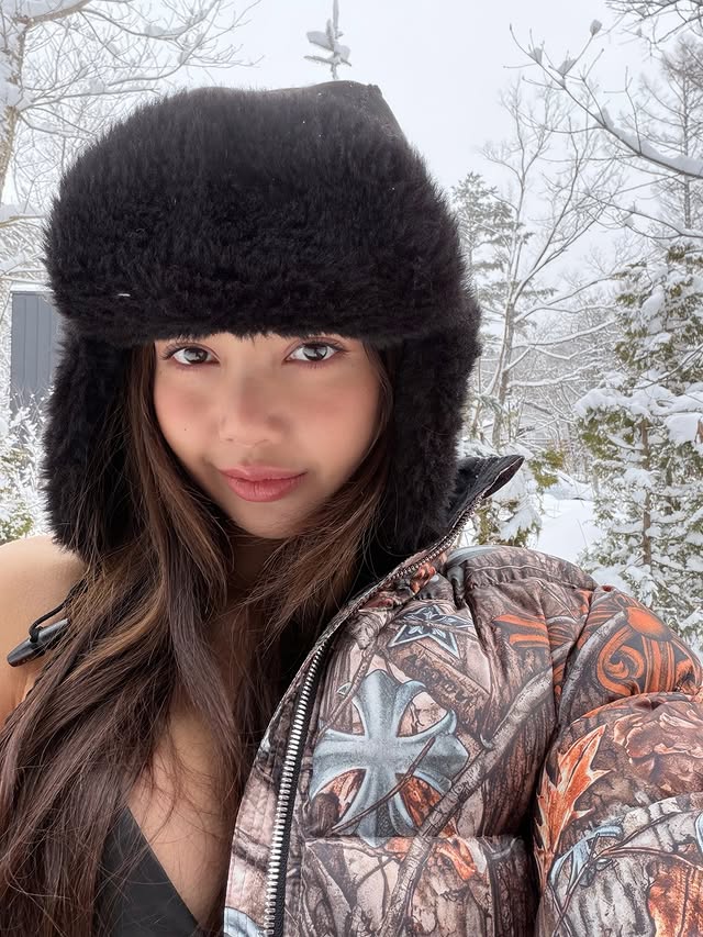 Trời lạnh, may mà có cái nóng từ Lisa!- Ảnh 5.