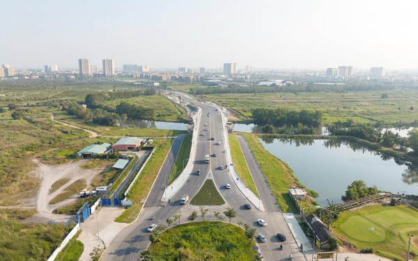 Sài Gòn những ngày giáp Tết: Tìm thấy “lối tắt” thoát kẹt xe ngay tâm điểm khu Đông- Ảnh 1.