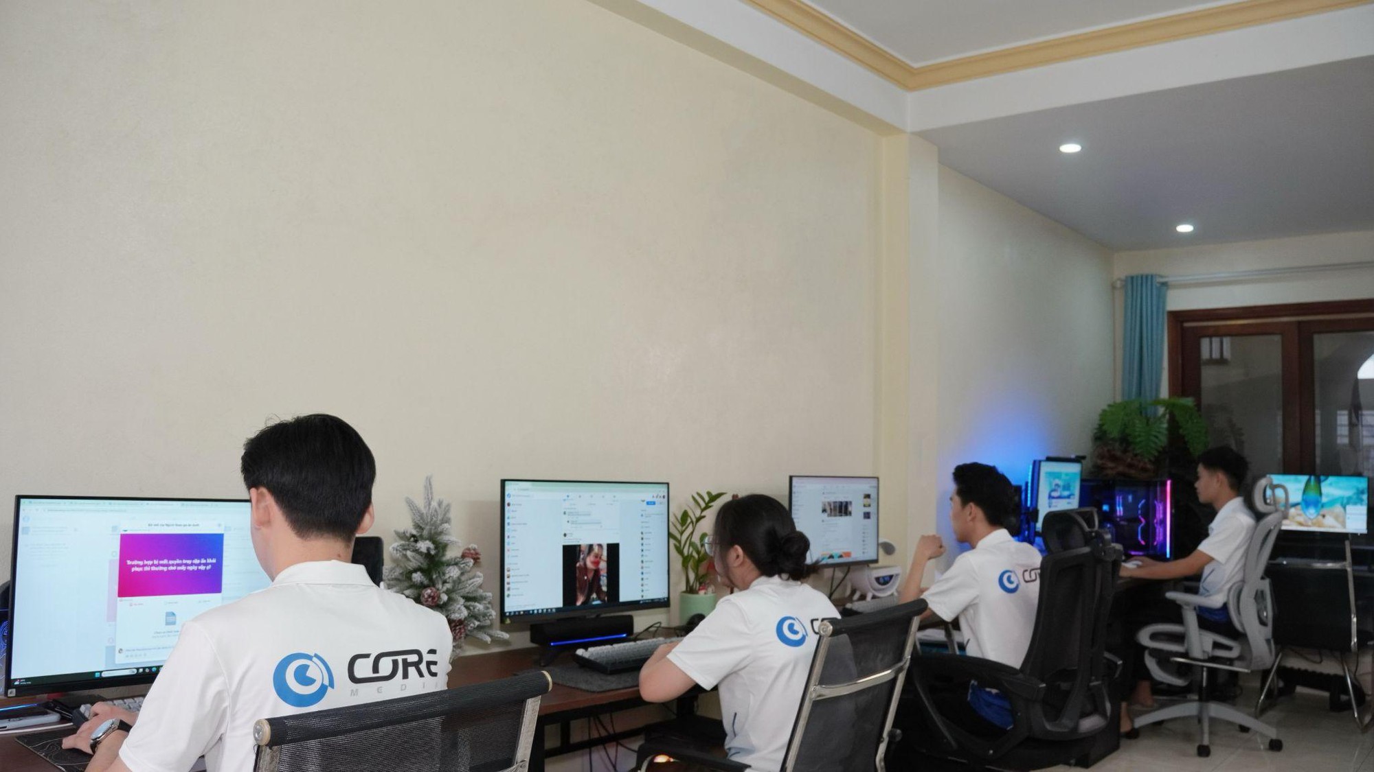 CEO Đình Triển và CORE MEDIA trên con đường chuyên môn hóa dịch vụ mạng xã hội tại Việt Nam- Ảnh 2.