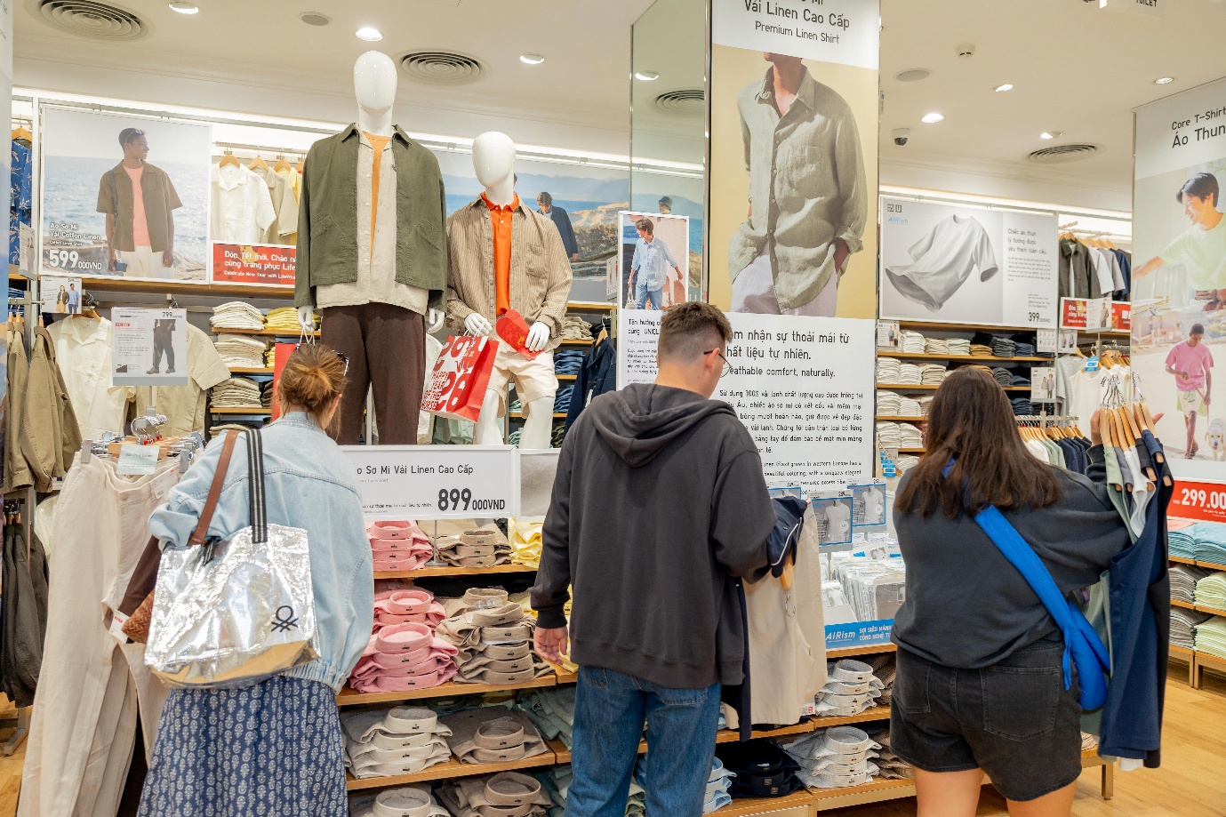 UNIQLO tăng trải nghiệm mua sắm dịp Tết cho khách hàng Việt- Ảnh 1.