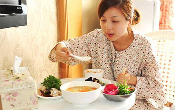 Vì sao MỐI HẬN Ở CỮ lại có thể khiến người ta nhớ cả đời? - Ảnh 1.