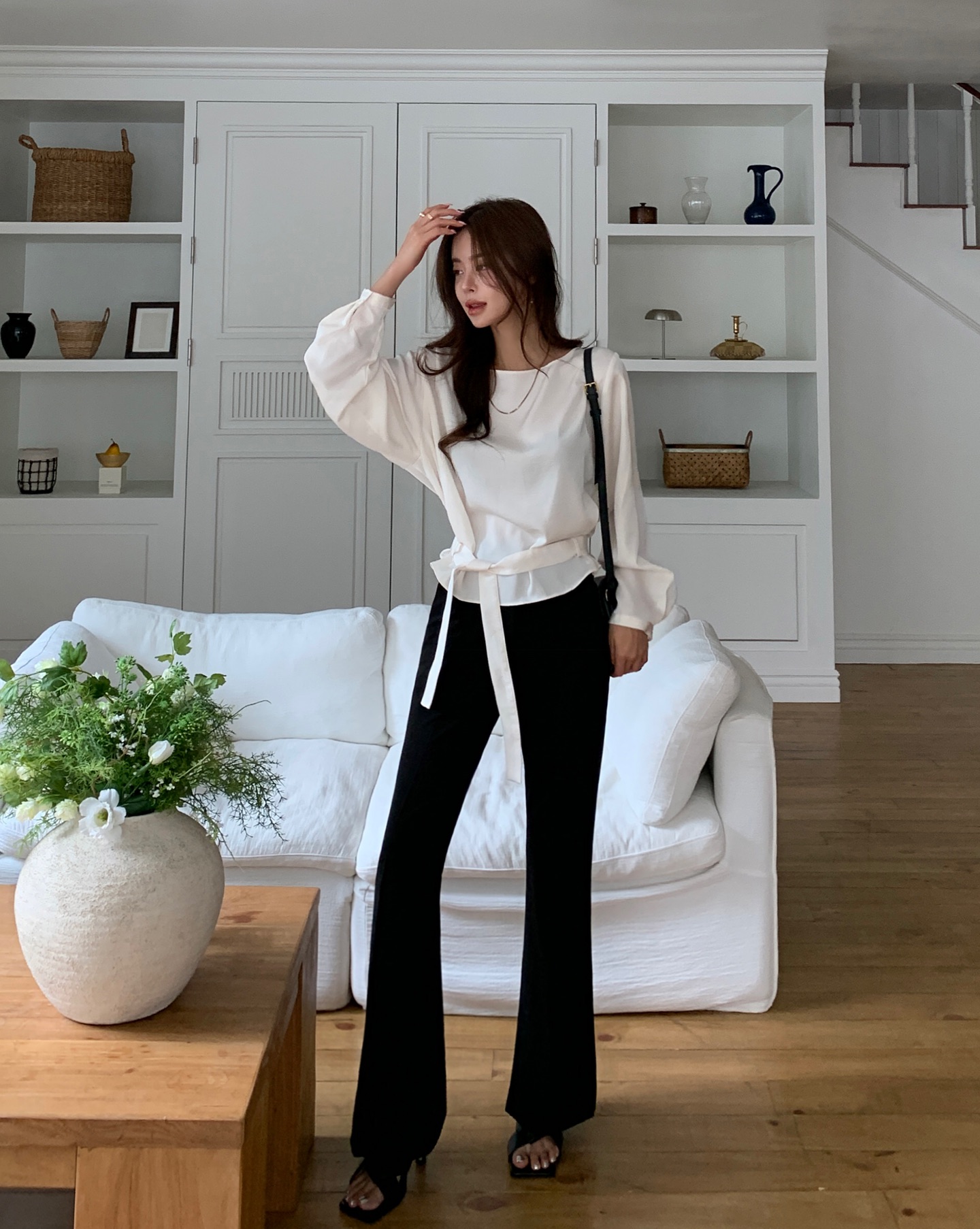 4 Kiểu trang phục công sở đẹp đơn giản nhưng không nhàm chán ai cũng mặc đẹp - Ảnh 6.