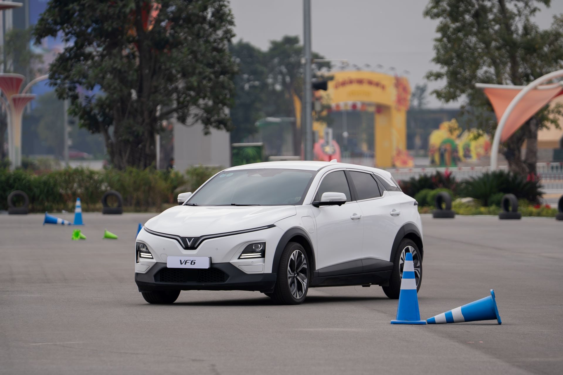 Nghiên cứu mới: Xe điện “lão hóa” chậm hơn và “sống thọ” hơn xe xăng- Ảnh 2.