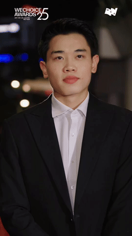 Trọn vẹn visual "tuyệt đối điện ảnh" của Đình Bắc ở WeChoice Awards, "cầu thủ quốc dân" vừa giỏi vừa đẹp, hút fan bậc nhất!- Ảnh 3.