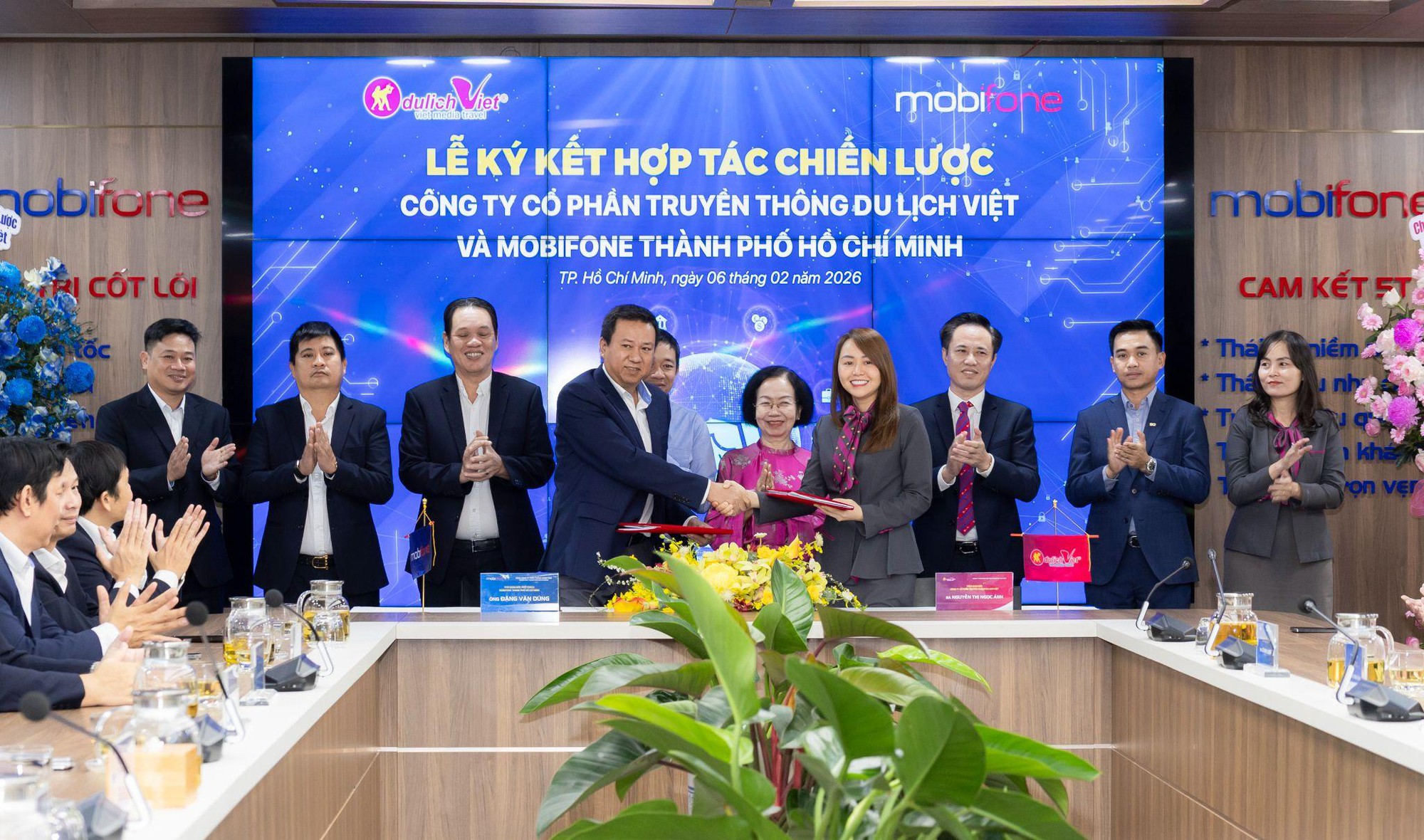 Sốc: hàng triệu Séc Du Lịch Xanh đổ bộ, MobiFone cùng Du Lịch Việt mở đường cho hội cuồng xê dịch- Ảnh 1.