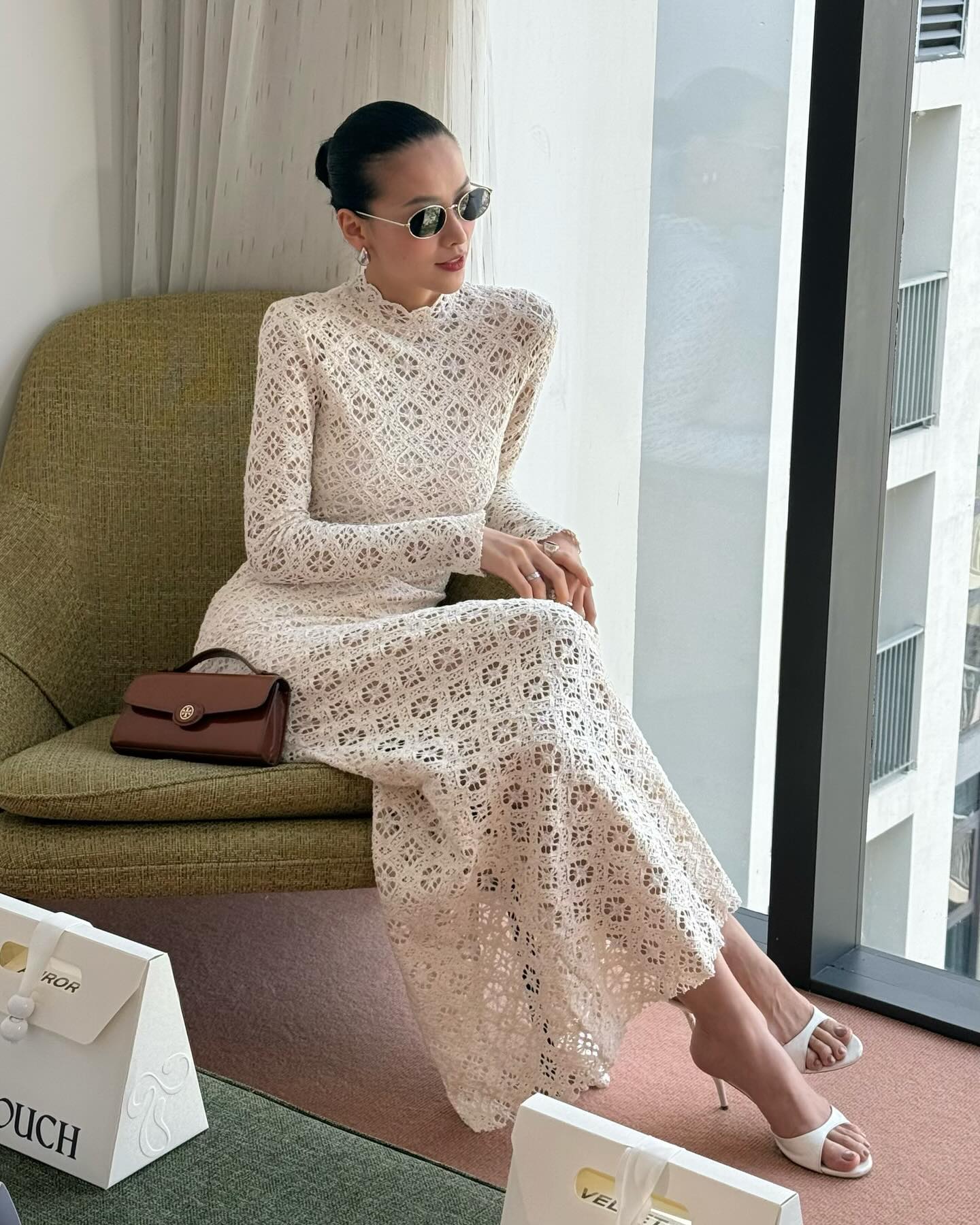 Gu chọn giày của các mỹ nhân Việt quá xuất sắc: 4 kiểu vừa thời thượng vừa sang chảnh- Ảnh 5.