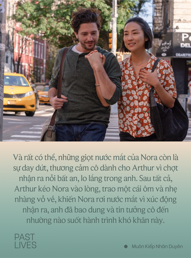 Nora bật khóc nức nở trong cảnh cuối Past Lives: Chỉ là những “nếu như” muộn màng khó nói? - Ảnh 3. Nora bật khóc nức nở trong cảnh cuối Past Lives: Chỉ là những “nếu như” muộn màng khó nói? - Ảnh 3.