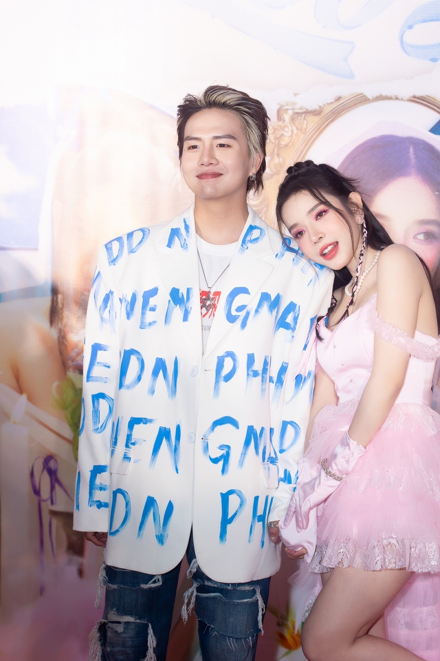 Sunny Lukas nói 'Anh Yêu Em' với LyLy ngay trước mặt Anh Tú, Trường Giang kêu gọi nhà trai vùng lên &quot;khẳng định chủ quyền&quot;! - Ảnh 5.