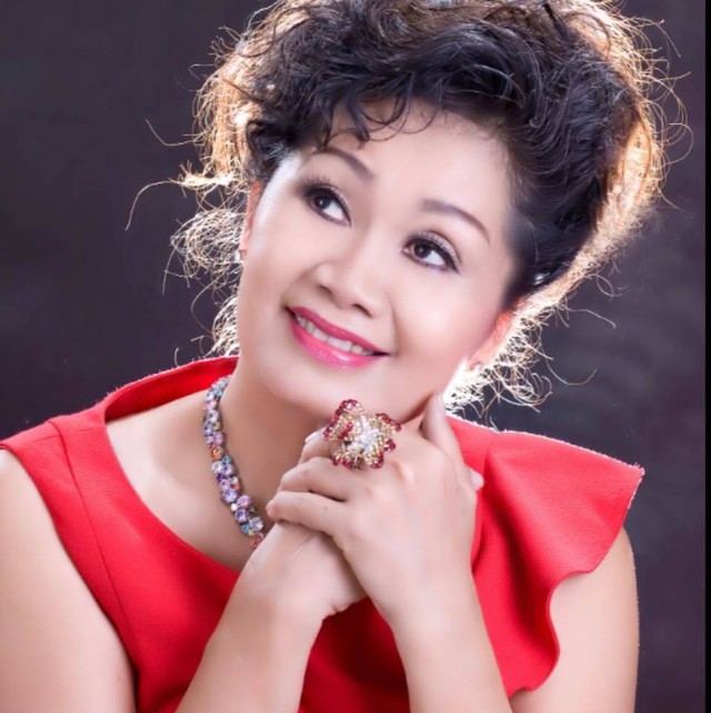 Cuộc sống của nghệ sĩ Xuân Hương sau 17 năm ly hôn MC Thanh Bạch? - Ảnh 3.