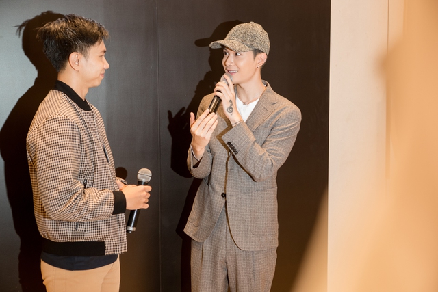 Anh Tú Atus tiết lộ chuyện đi Milan 4 ngày nhưng không kịp mua quà tặng Diệu Nhi, nghe xong ai cũng thấy dễ thương - Ảnh 2.