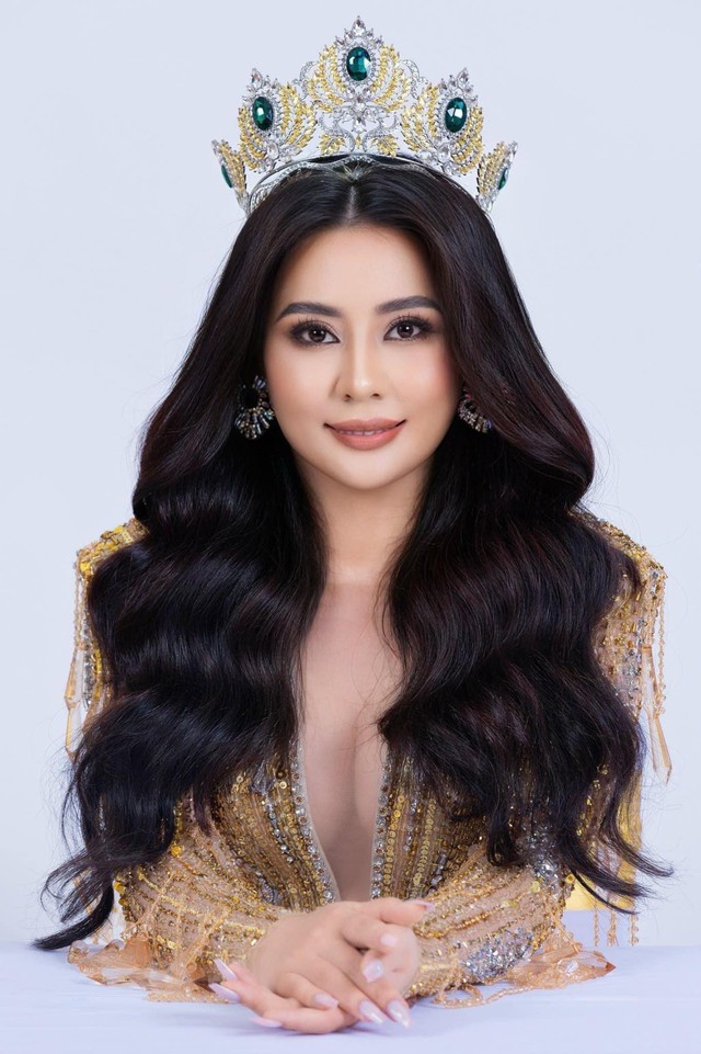 Hoa hậu Phan Kim Oanh: “Con đường tôi đi là hoa hồng có gai”  - Ảnh 1.