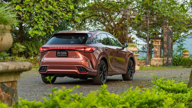 Lexus RX đứng đầu hạng mục Xe dẫn đầu xu hướng, vượt Everest và EQS - Ảnh 5.