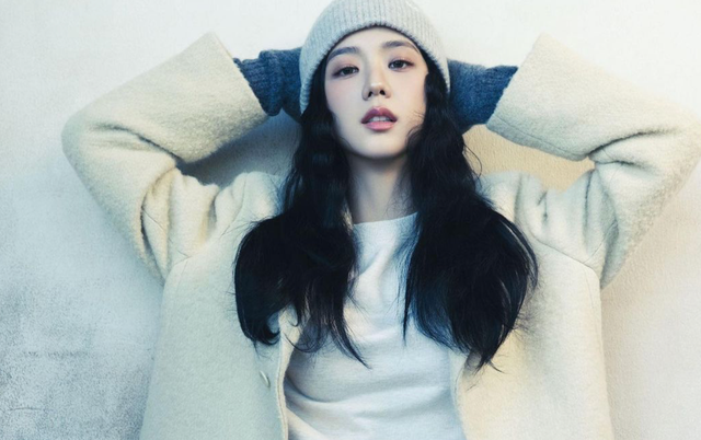 Bộ phim có dàn cast đỉnh chưa từng thấy khiến MXH &quot;náo loạn&quot;: Jisoo (BLACKPINK) nên duyên với Lee Min Ho - Ảnh 4.