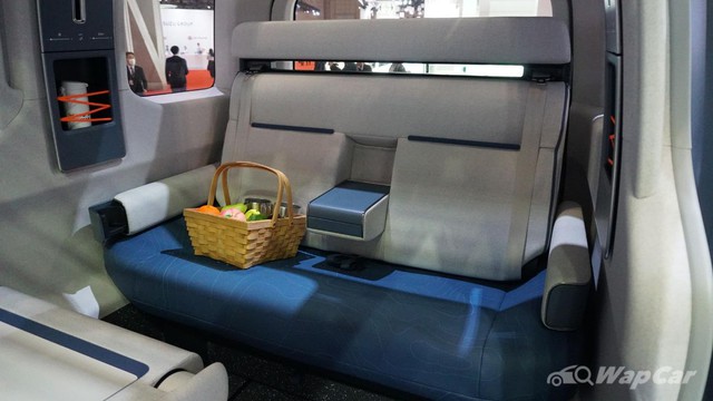 Một số điểm nhấn lạ tại gian hàng Toyota ở Japan Mobility Show 2023 - Ảnh 12. Một số điểm nhấn lạ tại gian hàng Toyota ở Japan Mobility Show 2023 - Ảnh 12.