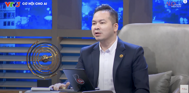 Sếp Trung Hiếu chốt "deal" xịn với ứng viên Thái Bình: Tôi thấy bạn là người phụ nữ dám bước ra khỏi vùng an toàn - Ảnh 2. Sếp Trung Hiếu chốt "deal" xịn với ứng viên Thái Bình: Tôi thấy bạn là người phụ nữ dám bước ra khỏi vùng an toàn - Ảnh 2.