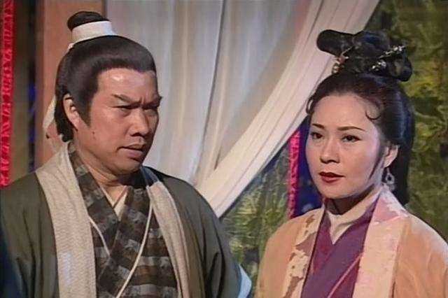 Vì sao Quách Tĩnh, Hoàng Dung không kể cho Dương Quá nghe về “scandal” của Dương Khang? 3 lý do đơn giản nhưng thuyết phục - Ảnh 5. Vì sao Quách Tĩnh, Hoàng Dung không kể cho Dương Quá nghe về “scandal” của Dương Khang? 3 lý do đơn giản nhưng thuyết phục - Ảnh 5.