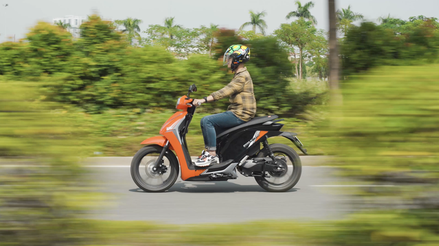 Đánh giá Dat Bike Quantum: Lái hay, có công nghệ như ô tô nhưng còn vài điểm cần cân nhắc trước khi xuống tiền - Ảnh 11.