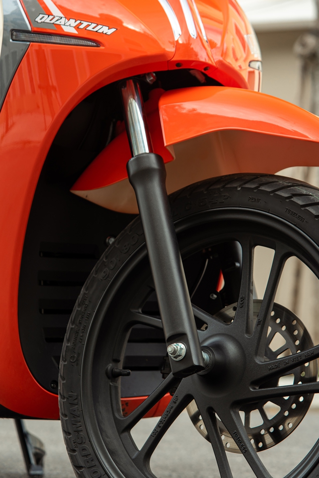 Đánh giá Dat Bike Quantum: Lái hay, có công nghệ như ô tô nhưng còn vài điểm cần cân nhắc trước khi xuống tiền - Ảnh 4.