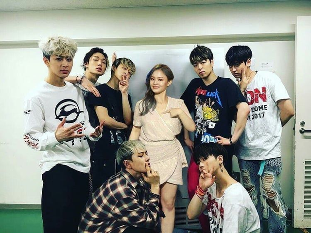 BLACKPINK và chuyện tái ký hợp đồng: &quot;Tam tai&quot; của YG nhưng lại là cơ hội của người khác?  - Ảnh 2.