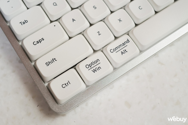 Trên tay bàn phím cơ Lofree Flow: Kiểu dáng mỏng có nhiều điểm nhấn, switch có nhựa POM - Ảnh 13.