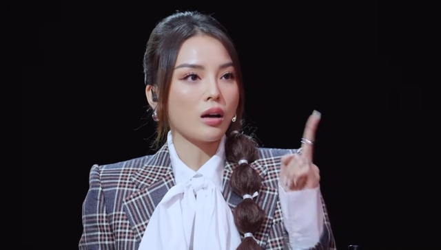 Kỳ Duyên chấn chỉnh thí sinh cực gắt do đòi rút khỏi show, Mai Ngô lên tiếng bênh vực lập tức bị "xịt keo"- Ảnh 4.