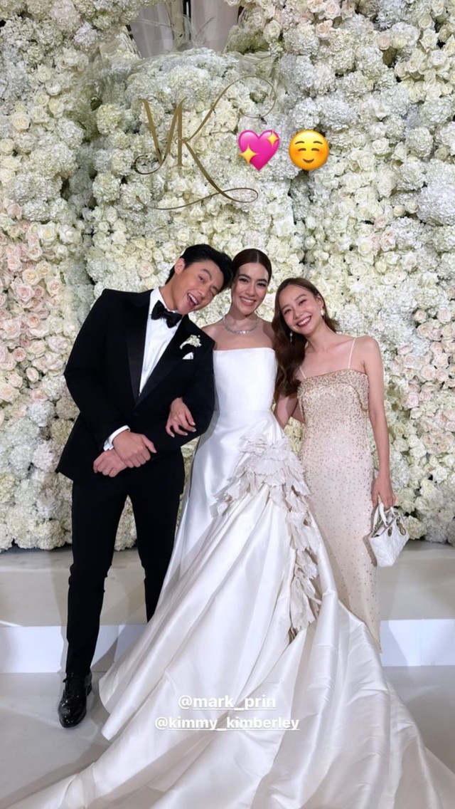 Toàn cảnh hôn lễ Mark Prin - Kimmy Kimberley: Cả nửa showbiz đến dự, cô dâu chú rể sơ hở là hôn nhau- Ảnh 8. Toàn cảnh hôn lễ Mark Prin - Kimmy Kimberley: Cả nửa showbiz đến dự, cô dâu chú rể sơ hở là hôn nhau- Ảnh 8.
